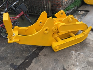 200機機(ji)械式抓木器