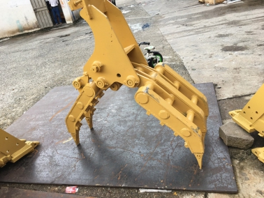 60機(ji)機(ji)械(xie)式(shi)抓木(mu)器