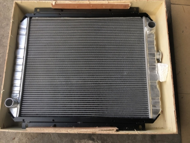 E200B全鋁(lv)加厚水(shui)箱