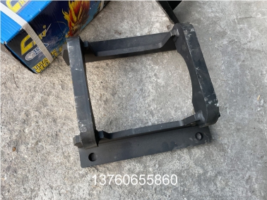 桺(liu)工(gong)CLG915護(hu)鏈(lian)架