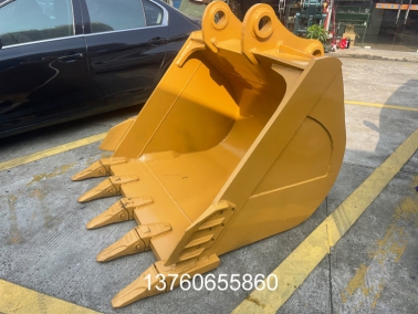 桺(liu)工(gong)CLG925D 1.4方(fang)土方(fang)挖鬭