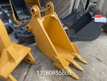 PC200包(bao)邊(bian)500寬挖(wa)鬭