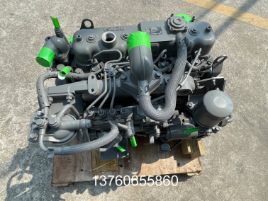 4JG1髮(fa)動(dong)機總(zong)成(cheng)